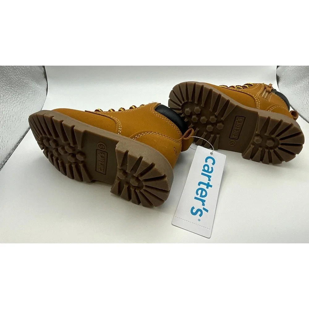 Carter's Lander Kids Boots Size 5 - Brand‎ New